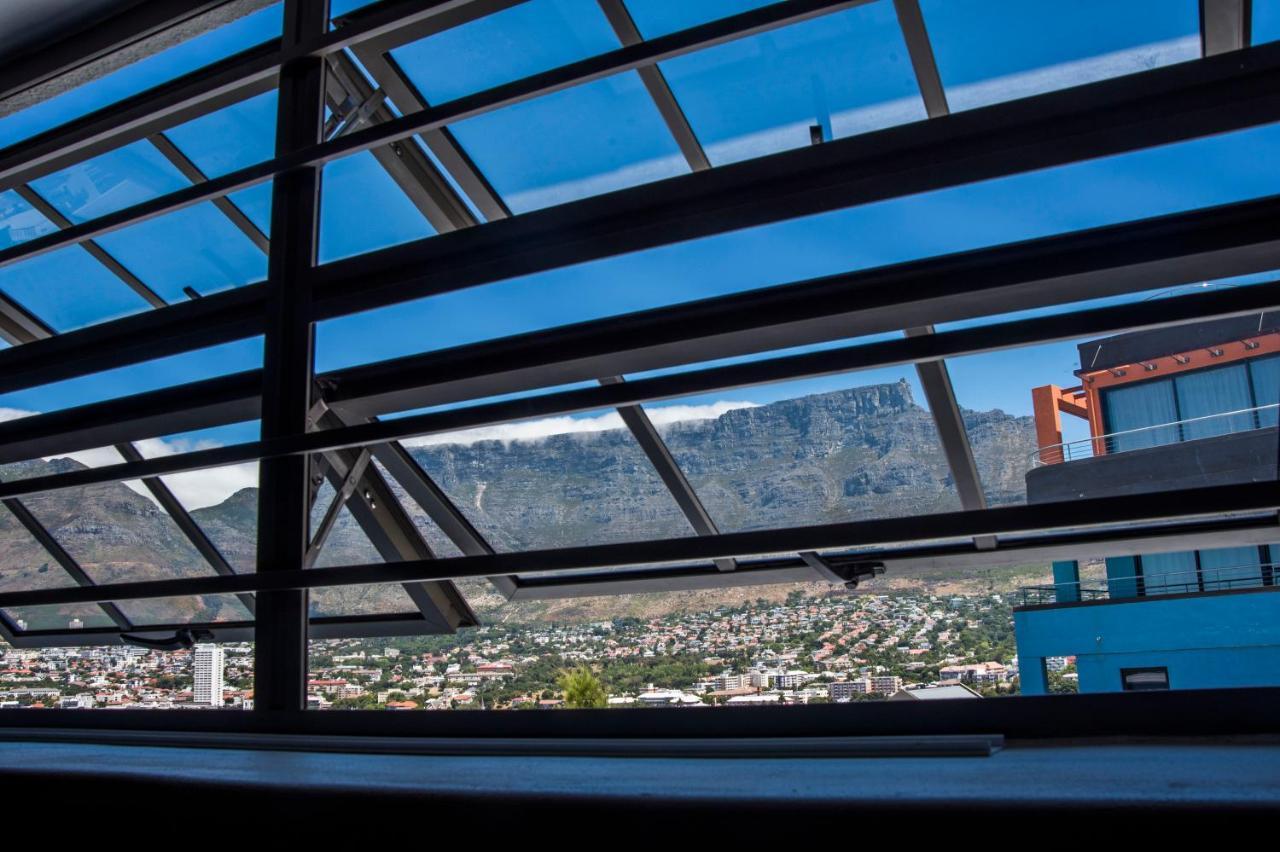 Table Mountain Inn Cape Town Dış mekan fotoğraf